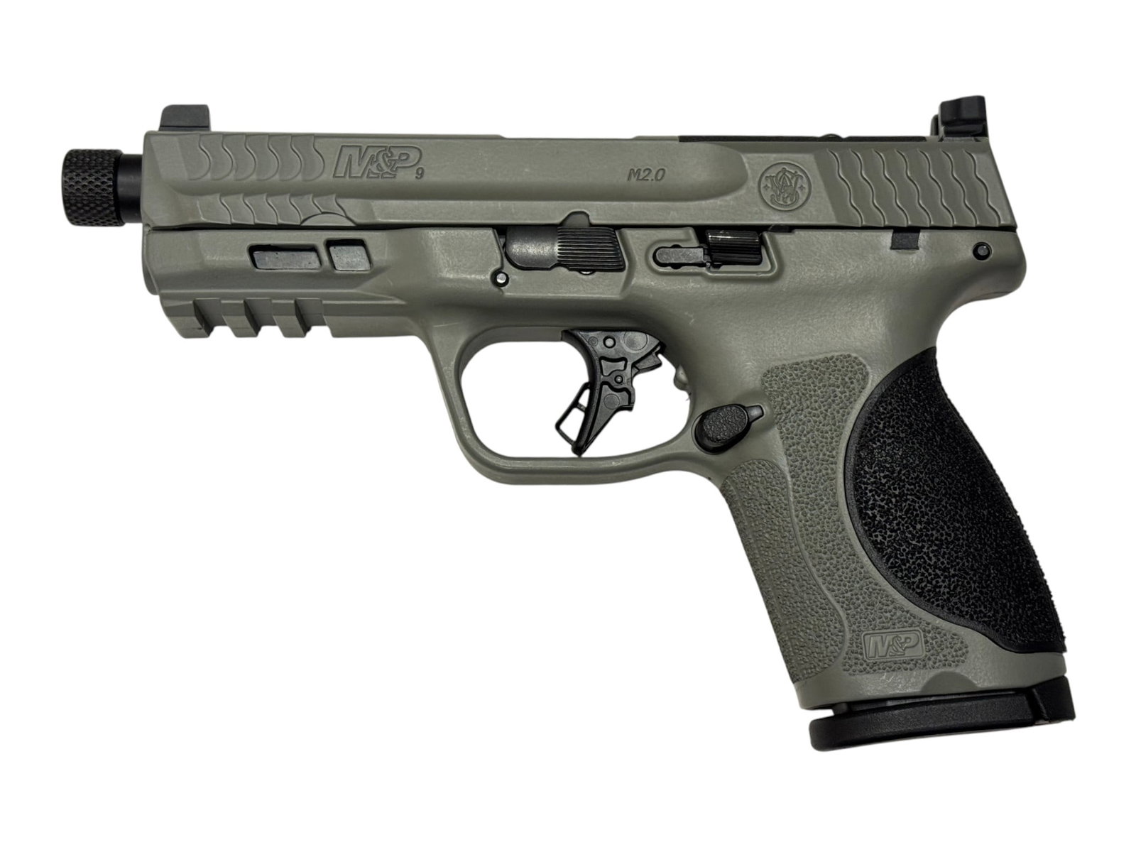 Excellent S&W M&P9 M2.0 Metal 9mm Optics Ready Tactical Gray 17+1 Pistol w/ Threaded Barrel: S#: NML2932 | 4.63” Threaded barrel with thread cap | 17+1 Capacity | 3-Dot White Sights | Optic Cut, Serrated Slide | Tactical Gray Finish | Very aggressive appearance | Comes with (1) 15-Round