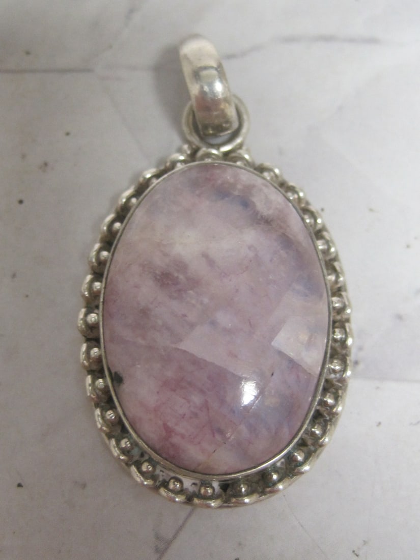 Sterling Silver Pink Moonstone Pendant: .