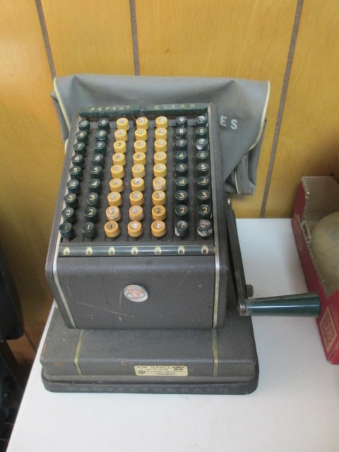 Vintage Pitney Bowes Adding Machine with Cover (1 of 6)