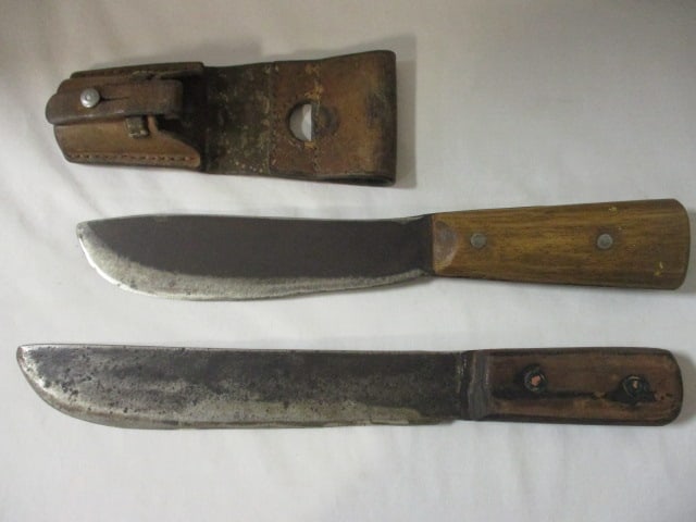 2 Vintage Old Hickory Style Knives with Leather Sheath (1 of 16)