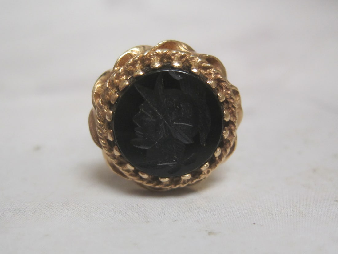 14k Gold Black Onyx Intaglio Roman Soldier Tie Tack: Weighs 2.2 grams (without back)