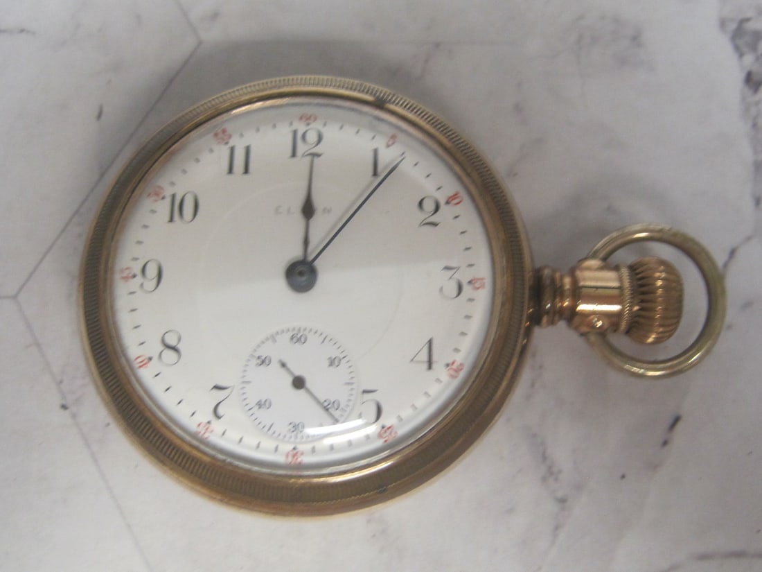 1911 Elgin Pocketwatch (1 of 8)