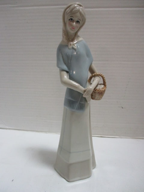 Capodimonte Lady with Basket Porcelain Figure: 11"h