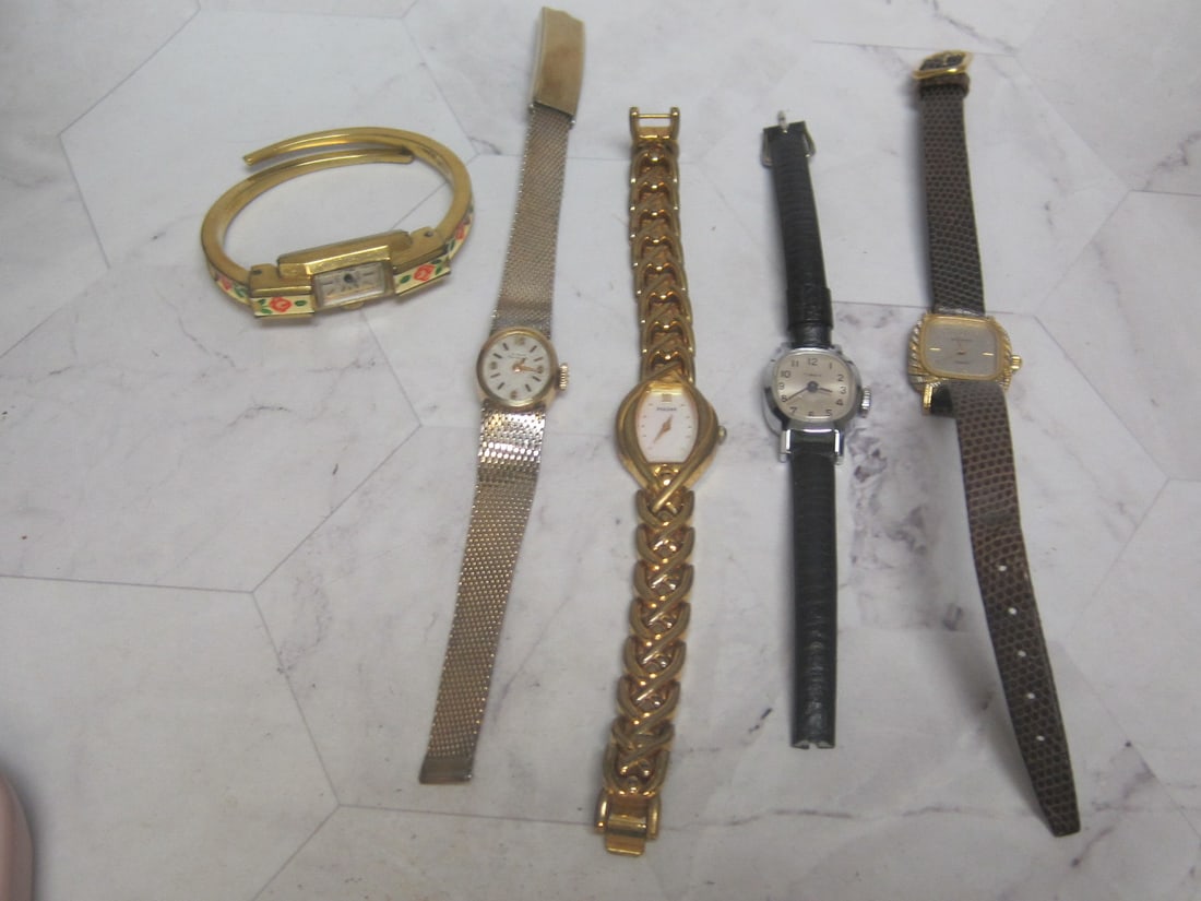 Lot of 5 Vintage Ladies Watches: Villard, Perregaux (Missing crystal), Timex, Pulsar, & Bucherer