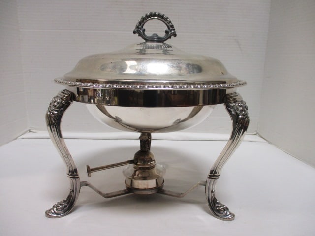Vintage WM Rogers Silverplate Chafing Dish - Marked "862" (1 of 10)