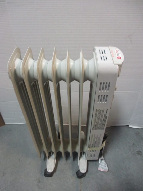 UtiliTech 3-Speed Electric Heater (1 of 5)