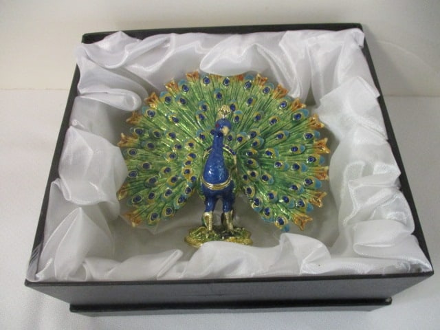 Treasured Trinkets by Diva Australia 'Peacock' Trinket Box: 5" x 4 1/2"