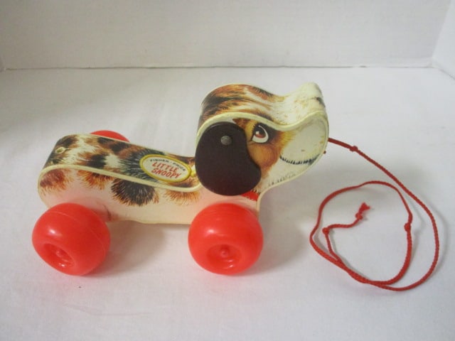 Fisher Price Little Snoopy Pull Toy: 8" (missing tail)