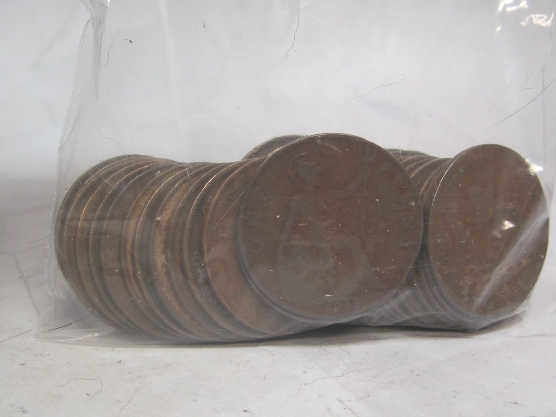 Lot of 33 Great Britain Large Cents (1 of 2)