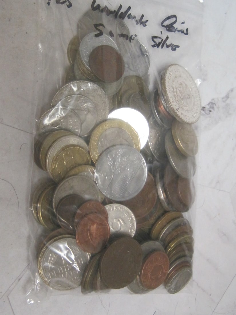Lot of 125 Worldwide Coins (1 of 3)