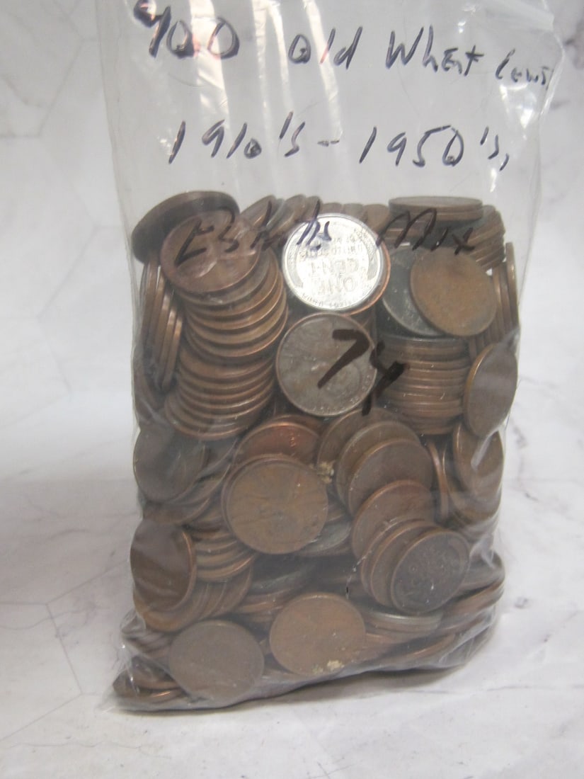 Lot of 400 Old Wheat Cents: Lincoln, 1910's to 1958, nice estate mixture
