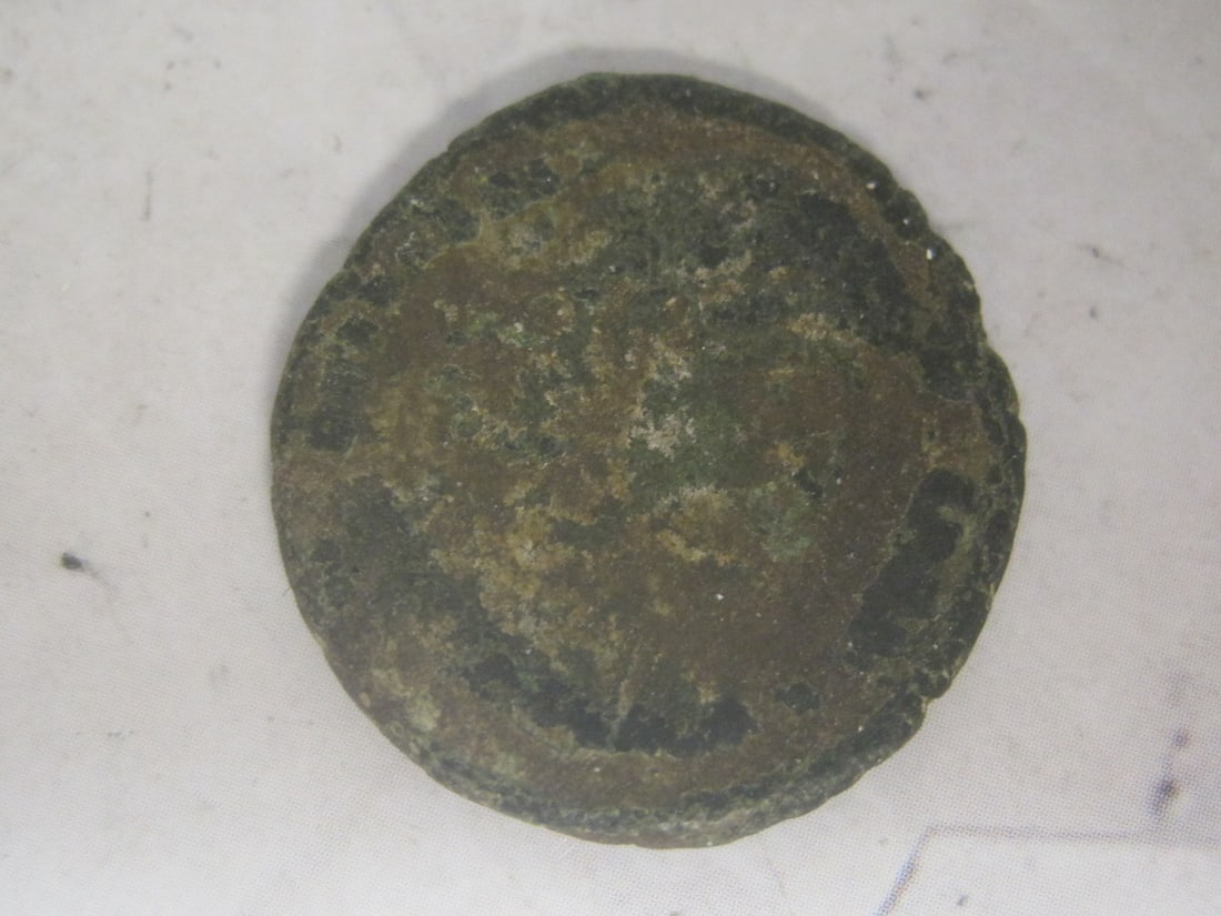 Ancient Roman Coin (1 of 2)