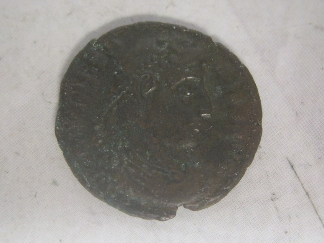 Ancient Roman Coin (1 of 2)