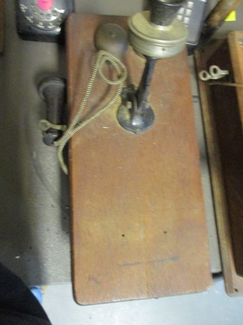 American Electric Co. Samson Telephone Co. Wall Phone (1 of 8)