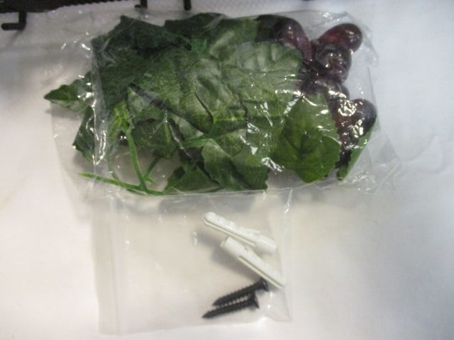 Metal Wine Holder Wall Rack - 2