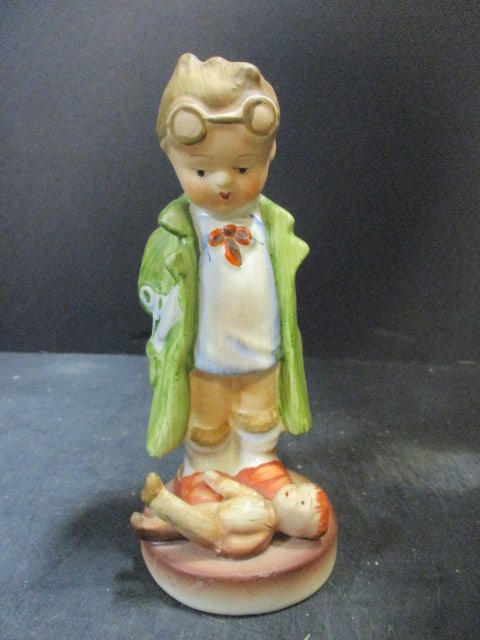 Little Doc Figurine (5 1/2") & Teddy Goes to the Doctor Lenox - 6