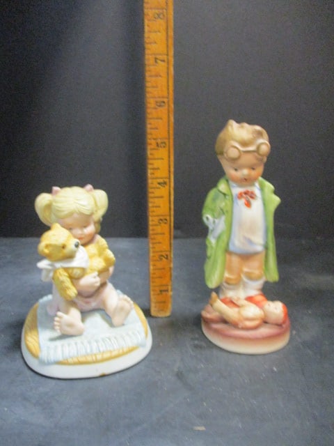 Little Doc Figurine (5 1/2") & Teddy Goes to the Doctor Lenox - 9