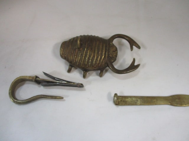 Brass Scorpion Shaped Trick Puzzle Padlock - 5