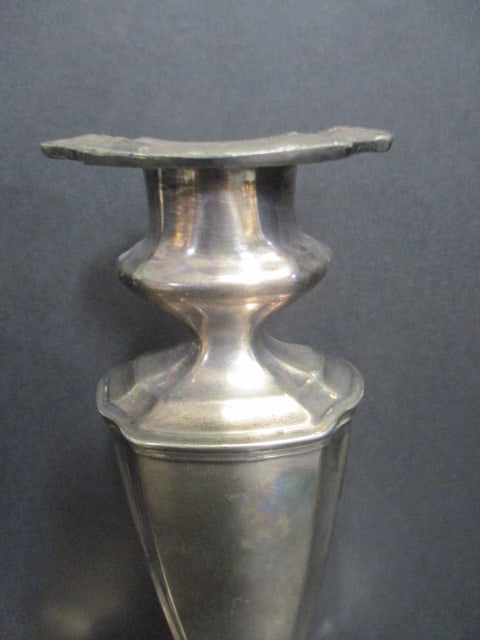 Pair of Vintage Hepplewhite Nickel Silver Electroplate Candle Holders - 3