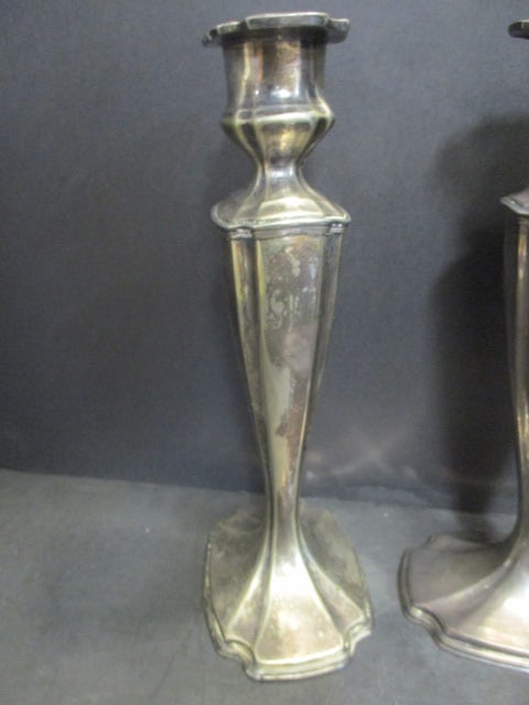 Pair of Vintage Hepplewhite Nickel Silver Electroplate Candle Holders - 6