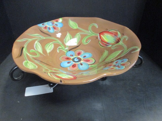 Southern Living at Home "Gail Pittman" Centerpiece Bowl with Metal Stand: 15 1/4" x 6 1/2" (with stand), chip and crack 