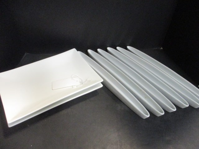 2 Tannex White Serving Trays and 6 S&P Ceramic Olive Boat Serving Dishes: (2) 11 3/8" x 8" tray , (6) 15 1/4" boat 