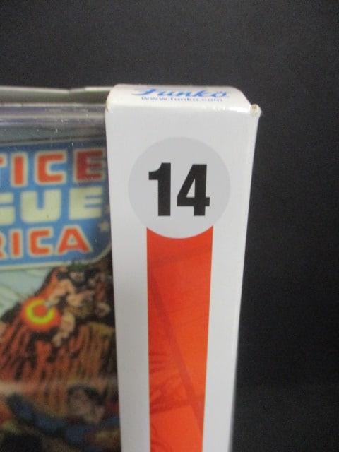 New Old Stock Funko Pop Comic Covers "Shazam!" Vinyl Figure - 3