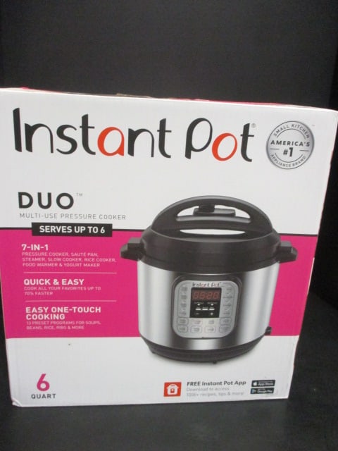 New Old Stock Instant Pot Duo Multi-Use Pressure Cooker (1 of 5)