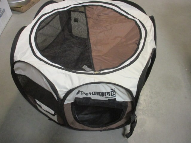 Pet 4 Fun by Picasso Tiles Pet Carrier (1 of 7)