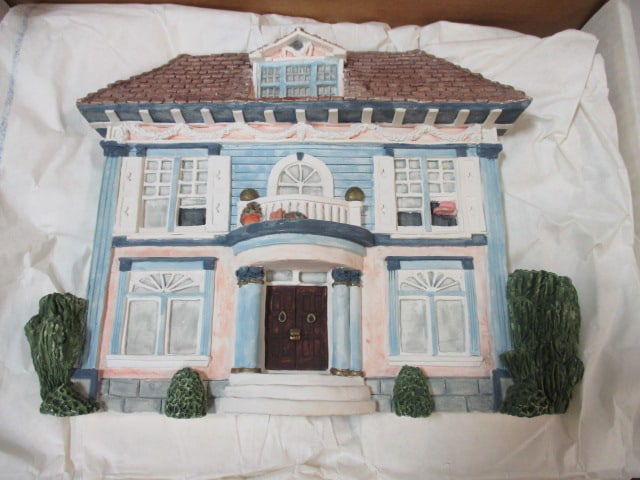 Michael's Limited Brian Baker's Deja Vue Collection "Mayor's Mansion 1585": Sculpture Wall Hanging in Original Box, 8" 