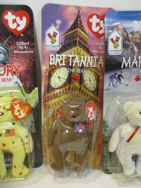 Lot of New Old Stock Miniature Ty Beanie Babies with Collector's Guide - 14