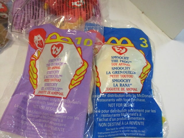 Lot of New Old Stock Miniature Ty Beanie Babies with Collector's Guide - 6