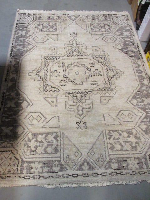 Threshold Studio McGee Wool Area Rug - made in India: 5' x 7' 