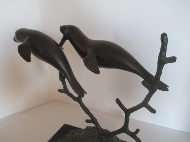 SPI Home "Sea Otter Spectacle" Bronze Sculpture on Marble Base - 3