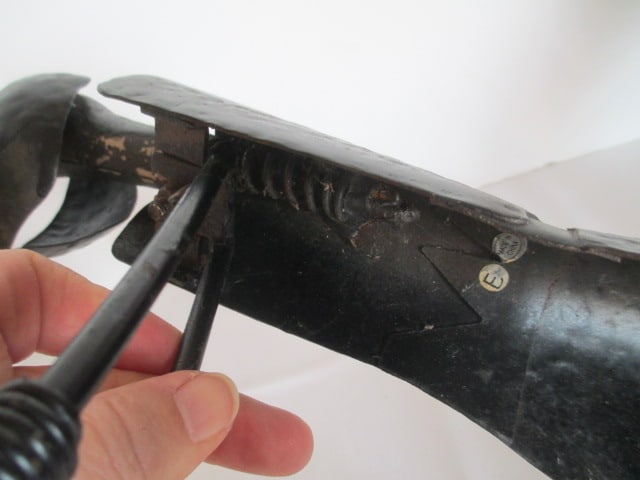 Two Bobble Head Metal Art Blood Hounds - 4