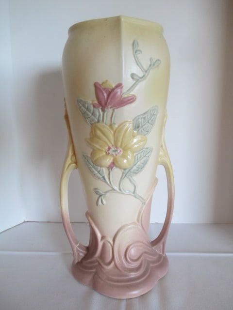Vintage Hull Art Magnolia Double Handle Yellow Vase (1 of 9)