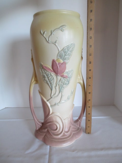 Vintage Hull Art Magnolia Double Handle Yellow Vase - 4