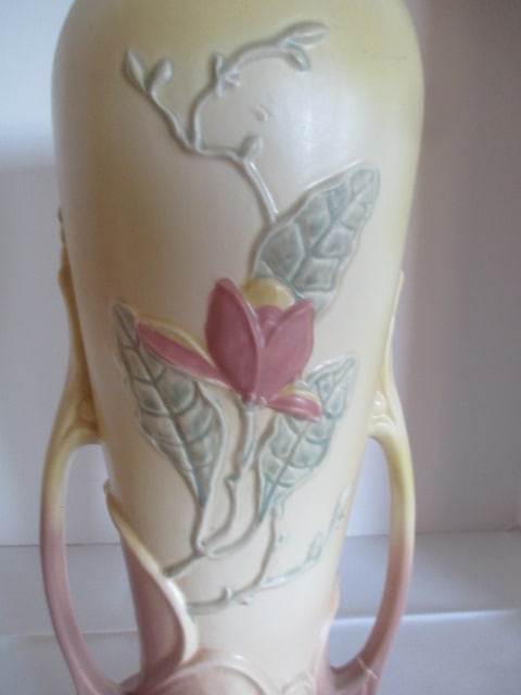 Vintage Hull Art Magnolia Double Handle Yellow Vase - 5