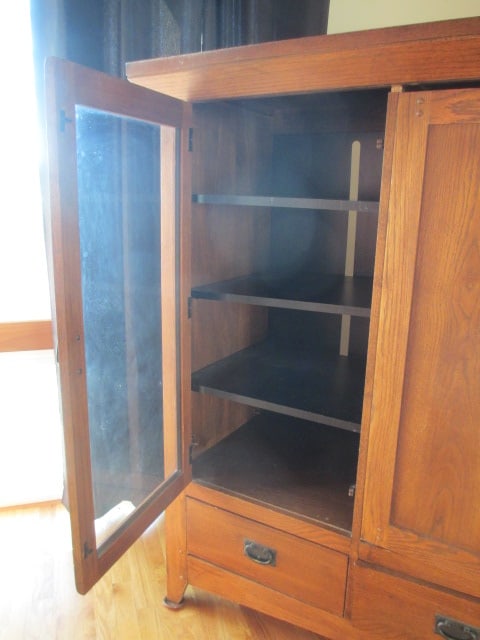 Broyhill Misson Style Entertainment Cabinet - 4