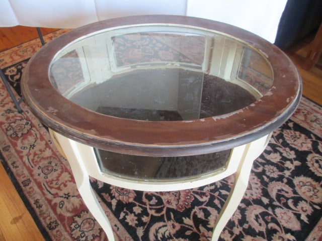 2 Tone Oval Glass Top Display Table - 2