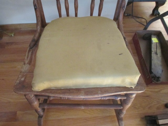 Antique Oak Victorian Rocker - 2