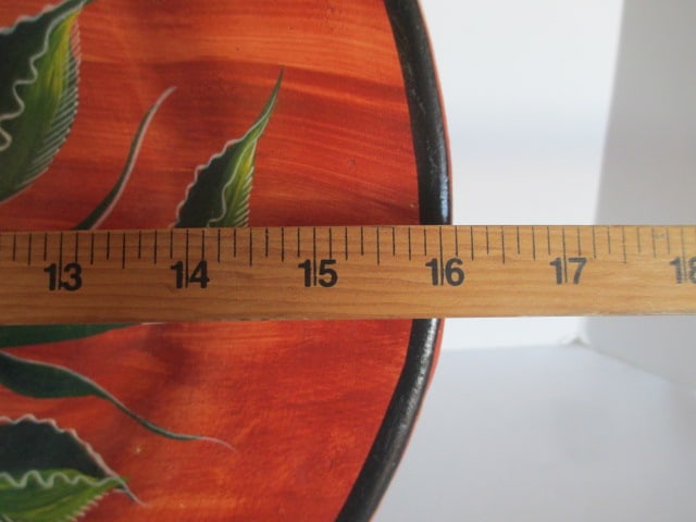 Handpainted 3-D Terra Cotta Iguana on Branch Plate - 7