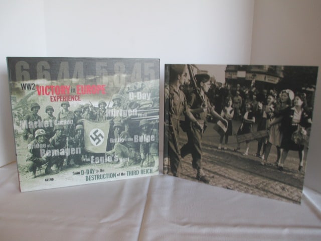World War II Years 1944 and 1945 Interactive Books in Cardboard Sleeves - 14