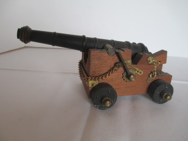 Miniature Replica Model Cannon (1 of 5)