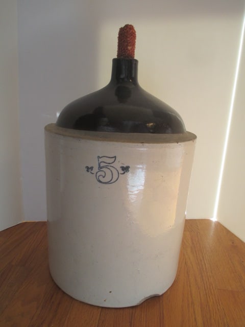 Vintage 5 Gallon Brown/White Shoulder Jug (1 of 11)
