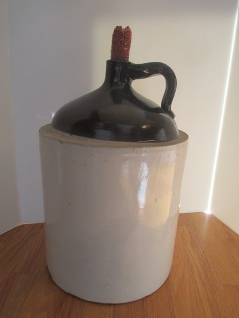 Vintage 5 Gallon Brown/White Shoulder Jug - 2