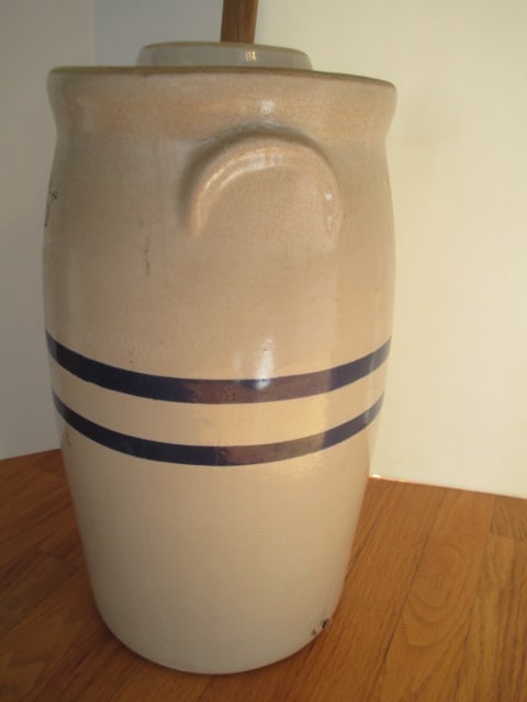 Blue Strip Crown 5 Gallon Churn with Wood Dasher - 7