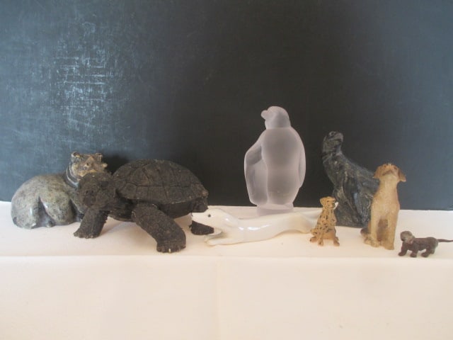 Grouping of Animal Figurines: . 