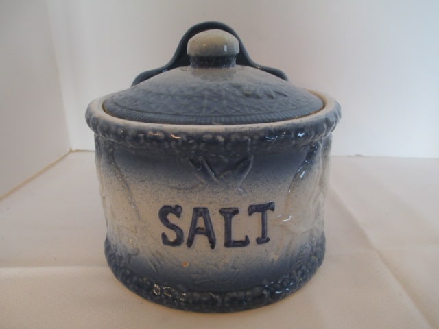 Antique Salt Glaze Salt Box with Lid: 6"dia, bird relief design, chip on inside rim 