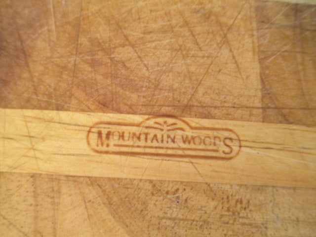 Round Mountain Works Wood Cutting Board and Wooden Handle Bread Knife - 5